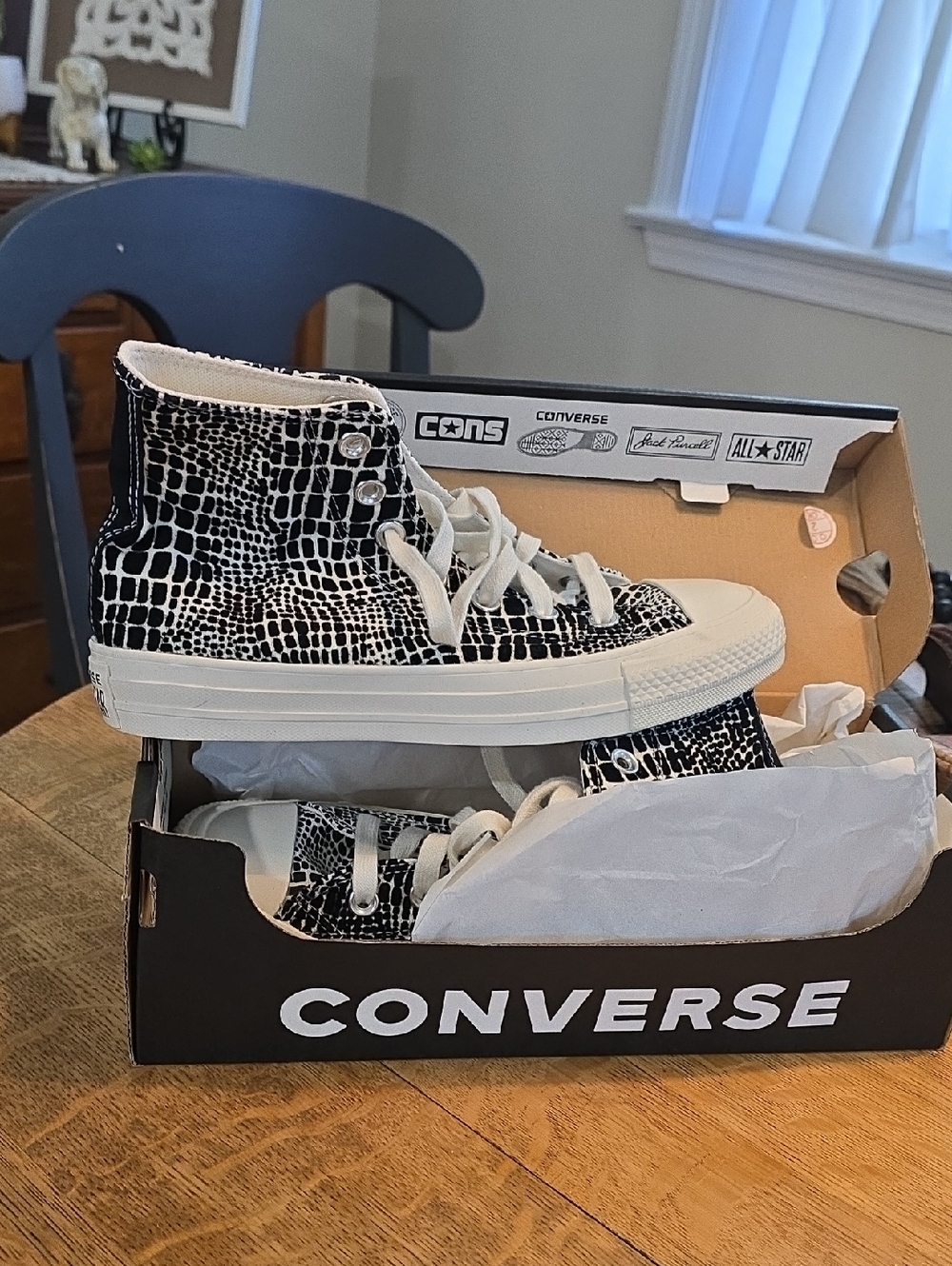 Converse High Top Sneakers in Black & White Croc Print